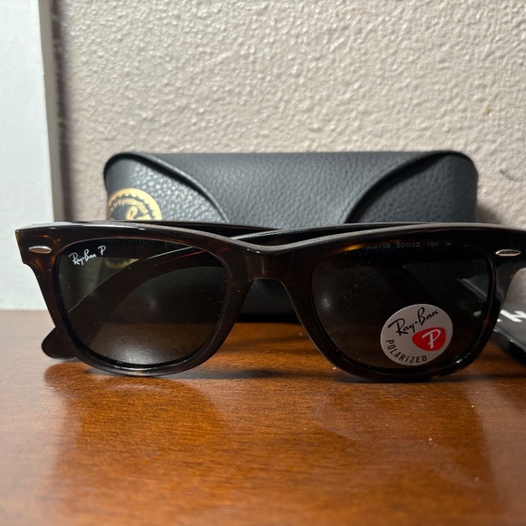 Ray-Ban Original Wayfarer polarized sunglasses (RB2140). Tortoise shell/green - Picture 5 of 12